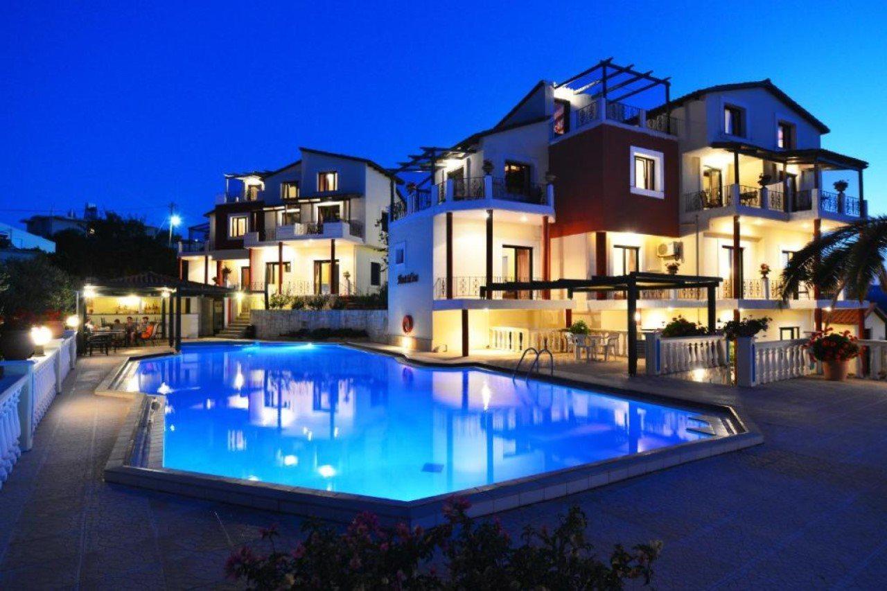 Tavronitis Antilia Apartments מראה חיצוני תמונה